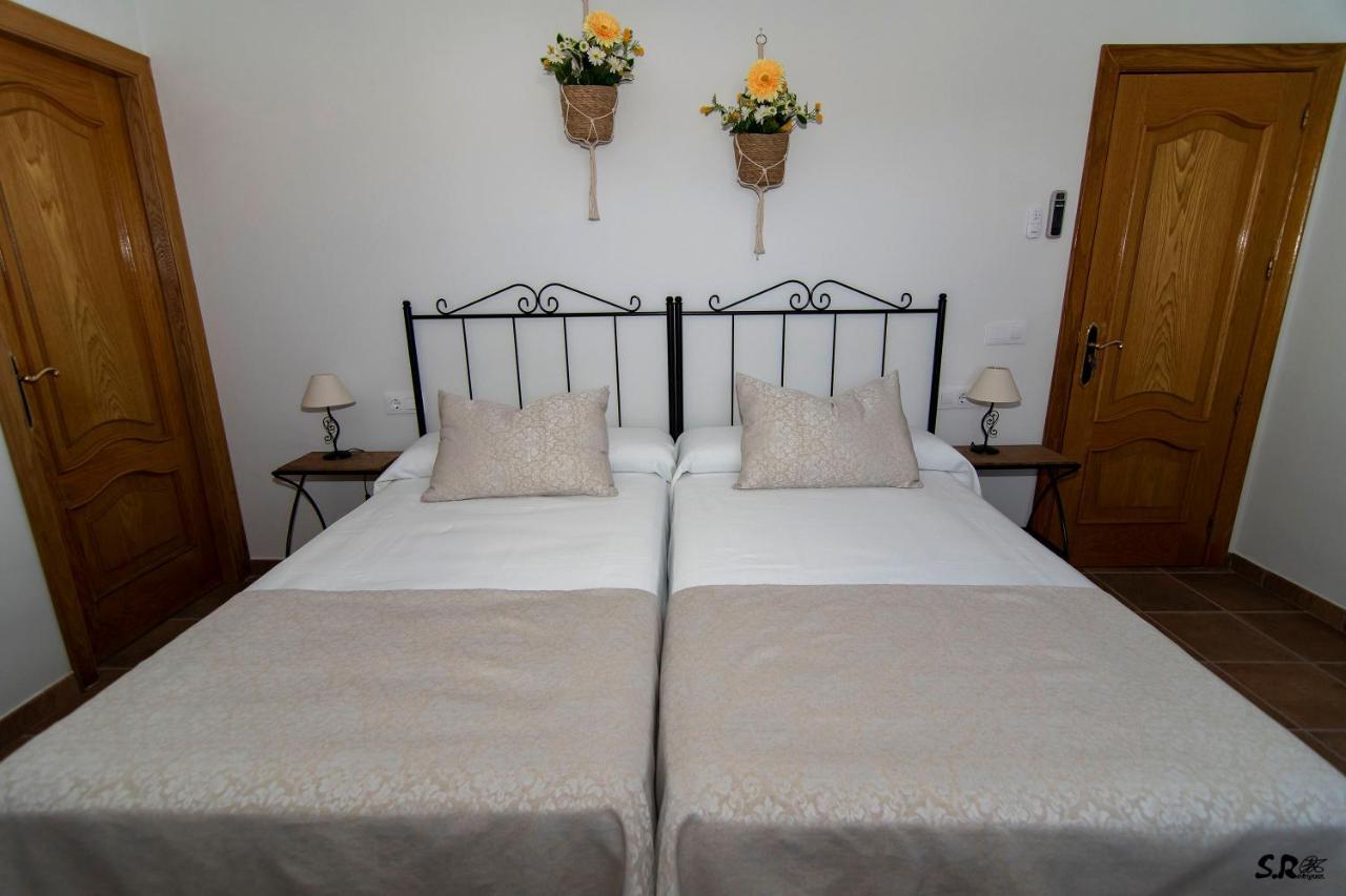 Casa Rural La Molinera Riolobos ภายนอก รูปภาพ