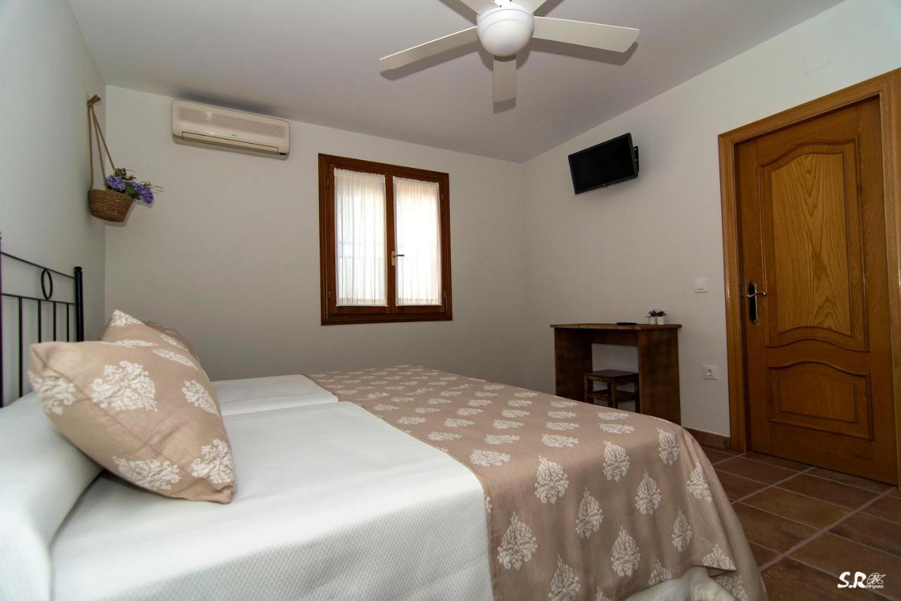 Casa Rural La Molinera Riolobos ภายนอก รูปภาพ